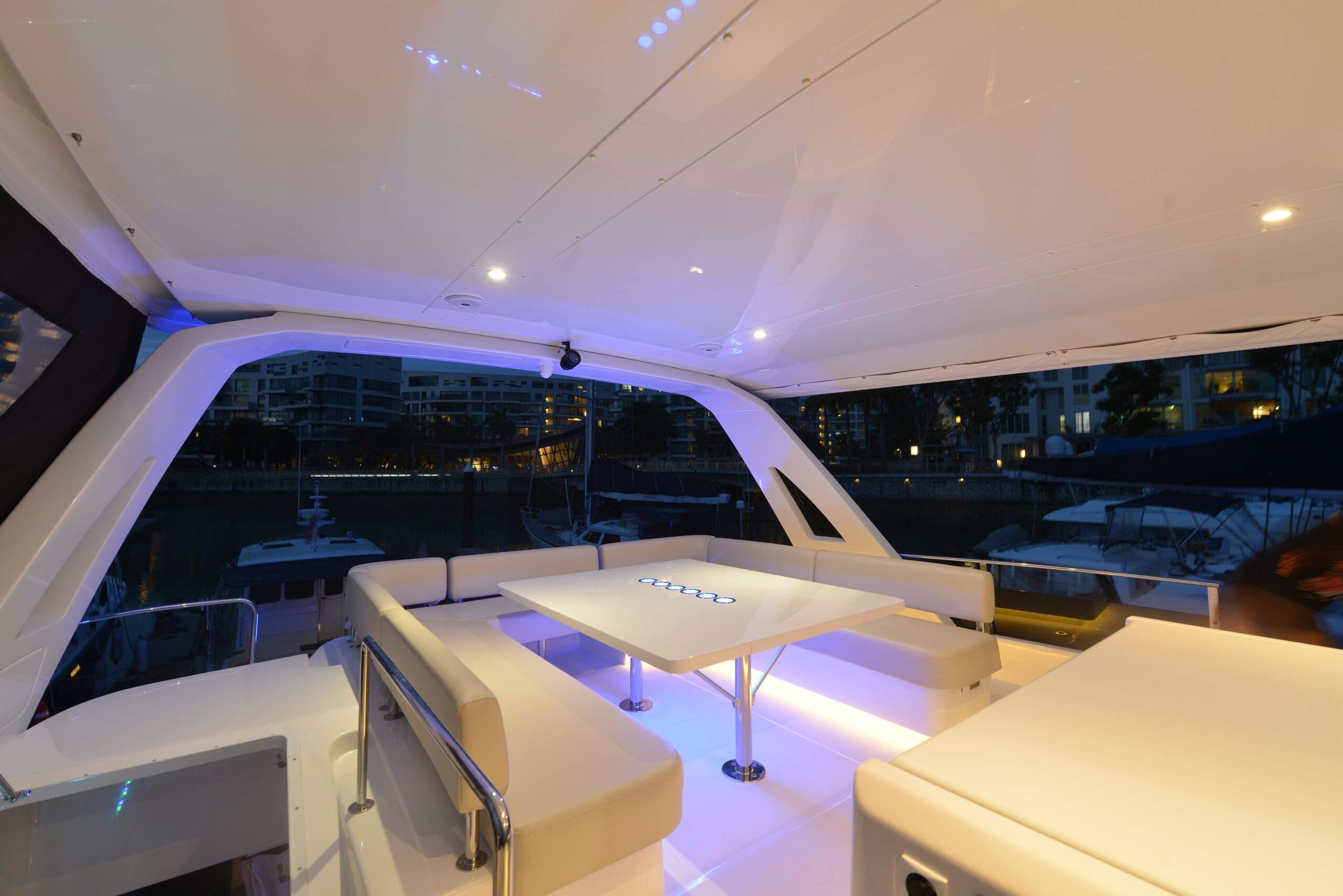 CY - The 2020 Aquila 48 Power Catamaran